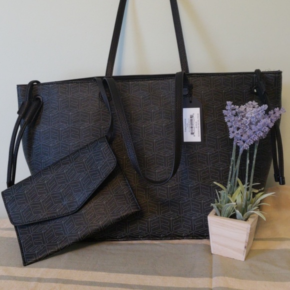 Foley + Corinna Handbags - 🎀Final Price🎀 Foly + Corinna Tote